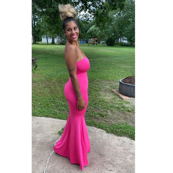 ‼️SALE‼️ Two piece skirt set with scarf - Picture 2 of 2